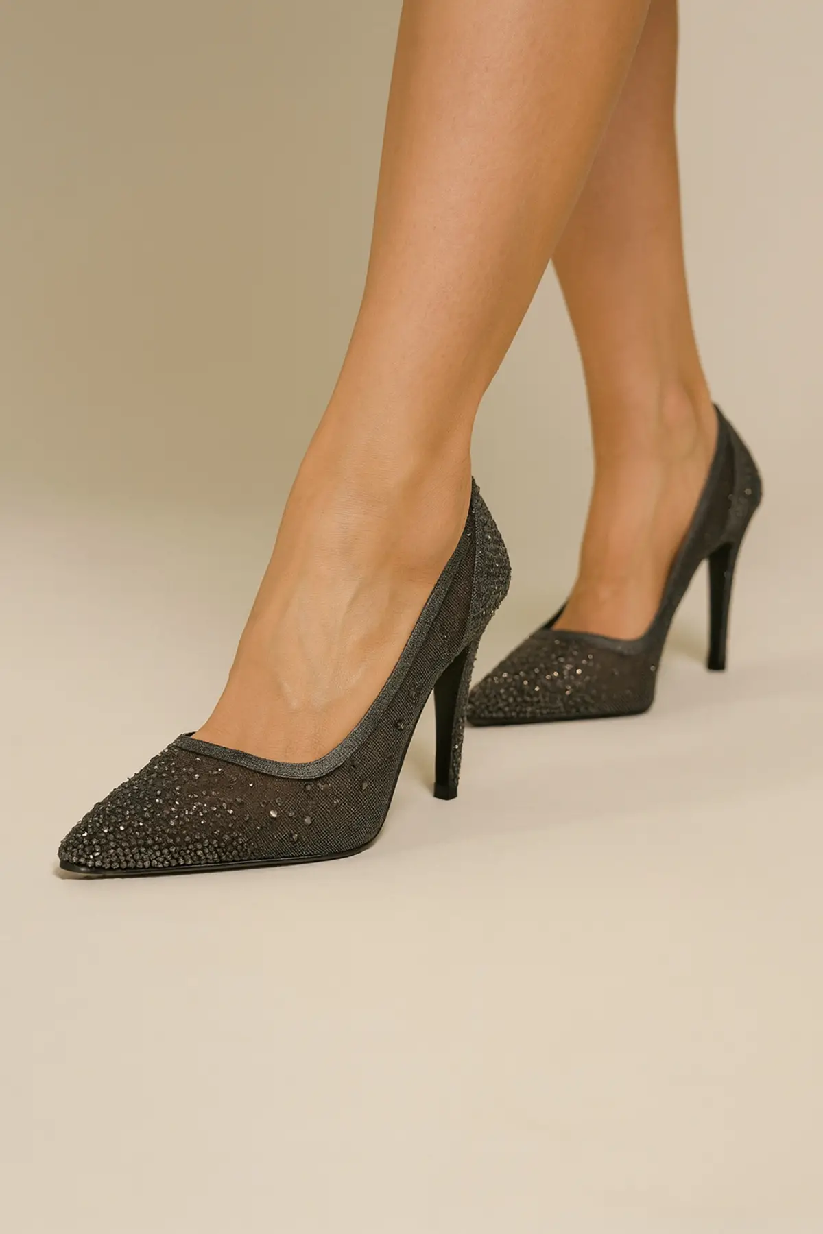 Kadın Platin Taşlı Stiletto